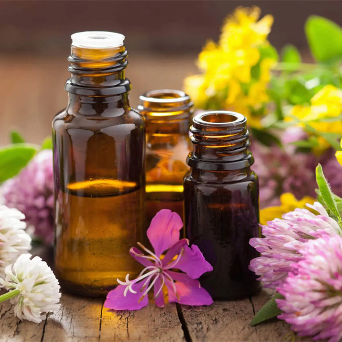 از بین بردن موهای زائد با روغن بچه
