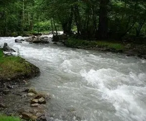 غرق شدن کودک ۶ ساله در رودخانه کرج