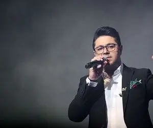 آواز عاشقانه؛ حجت اشرف زاده انقدر با احساس این آهنگ رو خوند که همه میخکوب صحنه شدن