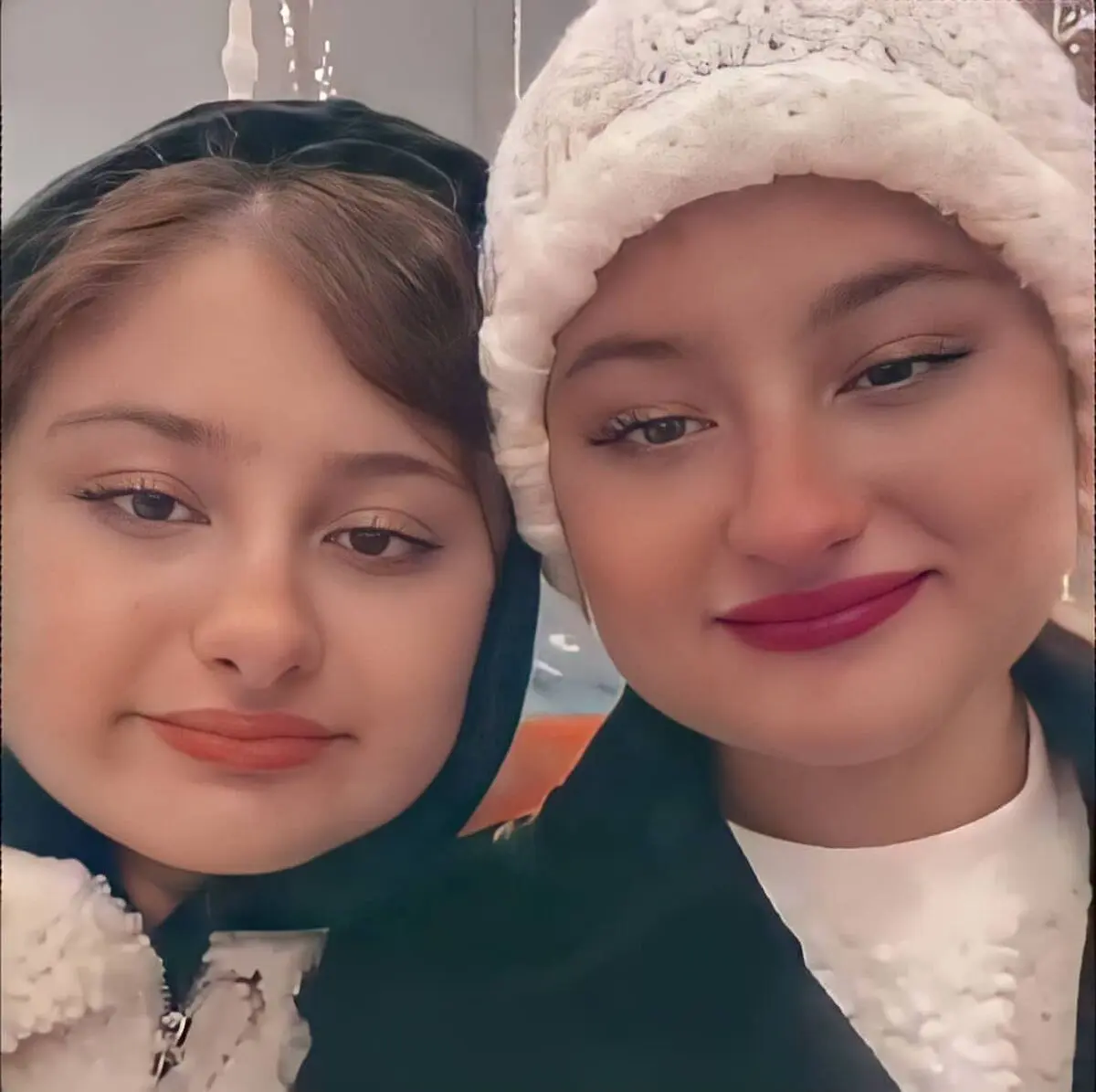 sara.nika.fan.33_1631016945