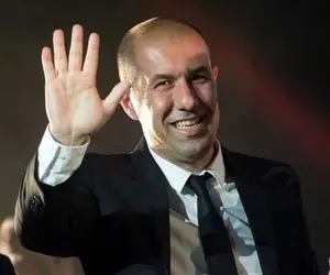 سرمربی الهلال شمشیر را برای استقلال و فرهاد مجیدی از رو بست