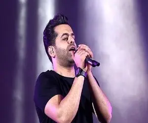 آواز احساسی؛ رضا بهرام کنسرت نمیگیره مردمو جمع میکنه با این آهنگ به گریه و ضجه بندازه