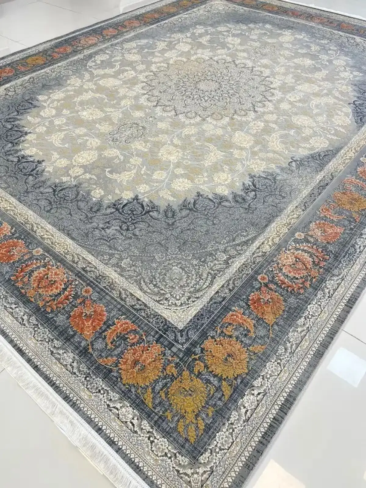 چه رنگ فرشی امسال مده