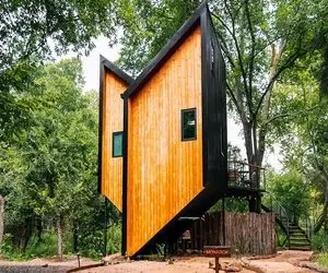 معماری خلاقانه؛ وسط جنگل تفرجگاه ویلایی نقلی اعیونی ساخته طرح چوب طلایی پله خور