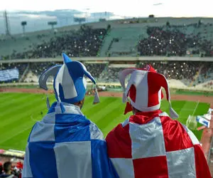 چگونه سهام استقلال و پرسپولیس را بخریم؟