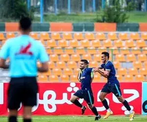 بازیکن پیکان: با ناداوری 3 امتیاز بازی با سپاهان را از دست دادیم