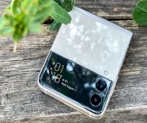 ظاهرا نسل جدید گلکسی زد فلیپ سامسونگ با دوربین 10 مگاپیکسلی در راه است