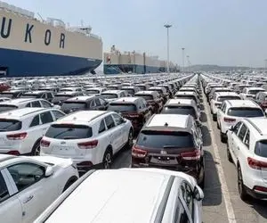 واردات خودرو در اولویت دولت نیست