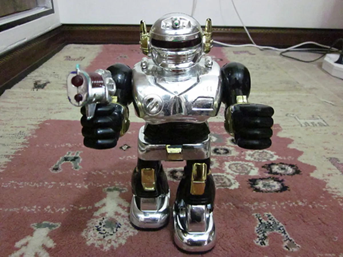 3867486