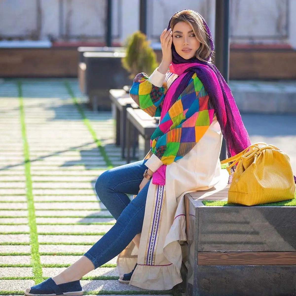 استایل رنگی رنگی