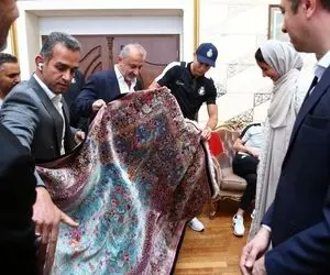 واکنش درویش بعد از عکس یادگاری دخترش با رونالدو؛ توجیهی که بیشتر شبیه توهین است