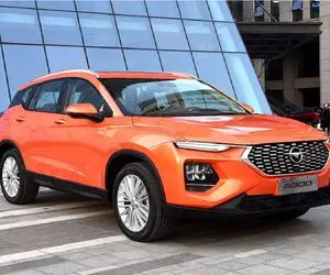 قیمت خودرو امروز سه شنبه 29  آبان/ تلاطم و رکود بازار بیشتر میشود؟