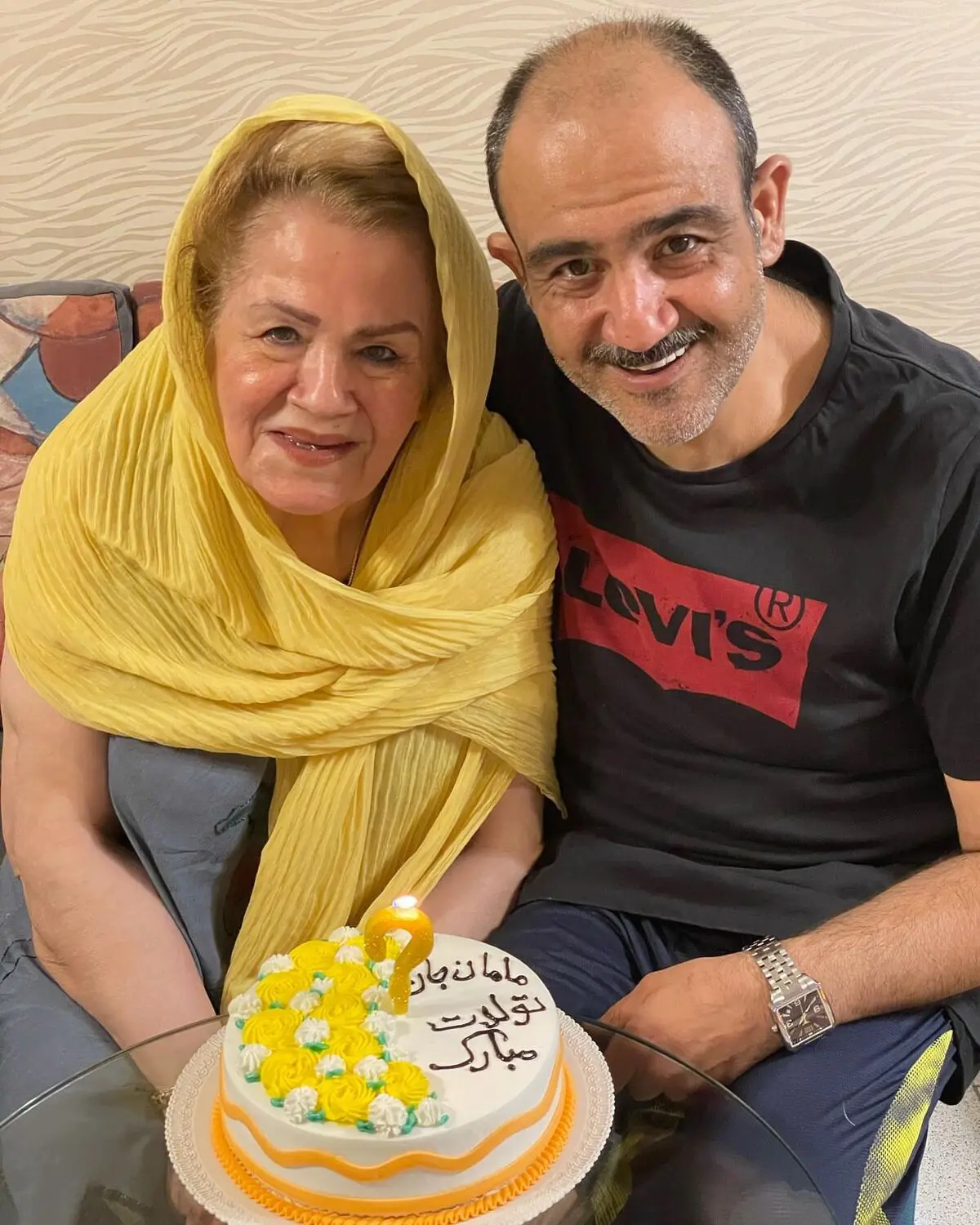 مهران غفوریان و مادرش