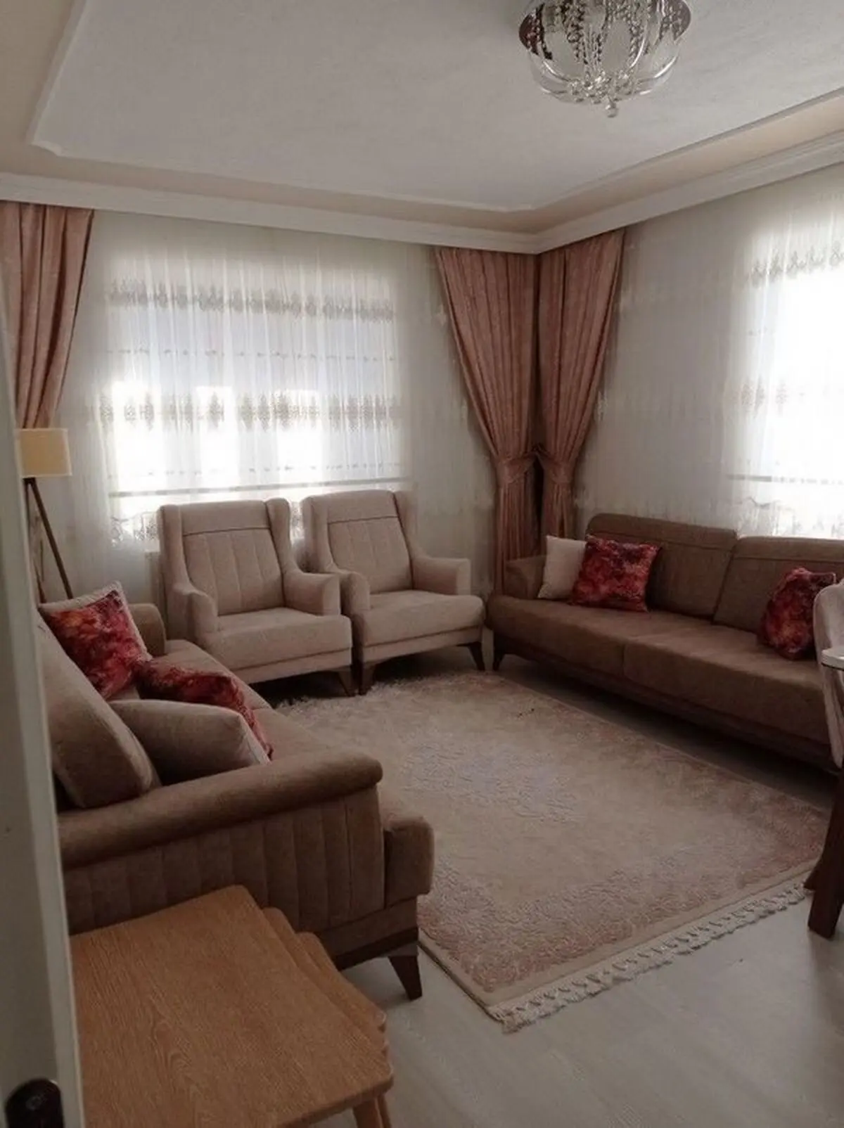 seven-seater-sofa-arrangement-in-a-rectangular-living-room-26