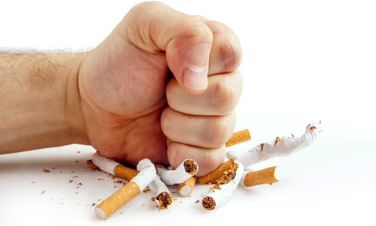 quit_smoking_fist-2000x1200
