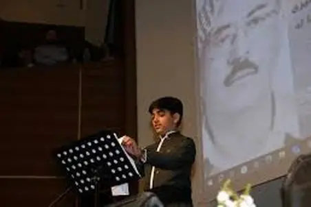 آواز کردی /ماهان بهامین نوجوان کردی کنسرت هزار نفری تو دل کردستان عراق میترکونه