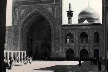 سفر به 60 سال پیش/ زمانی که یک زن 2/5 کیلو از آستان قدس طلا دزدید!