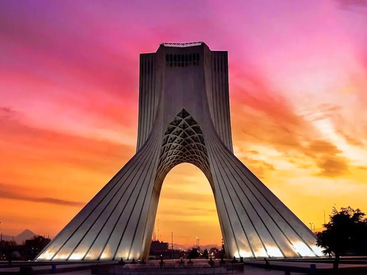 azadi-tower-in-night