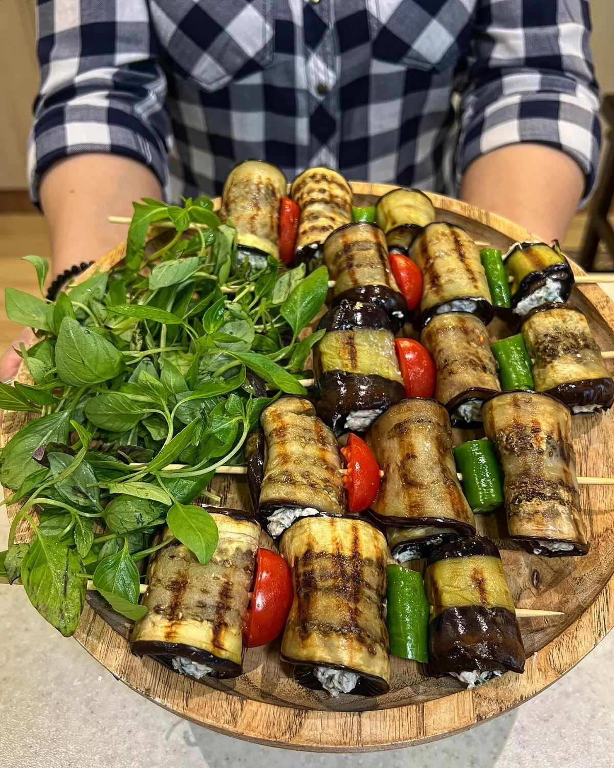 طرز تهیه رول بادمجان با پنیر 