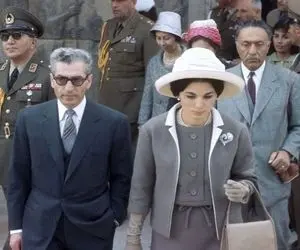 سفر به ایام قدیم؛ دعوای فرح دیبا و شاه ساقط شده در مجلل ترین مراسم