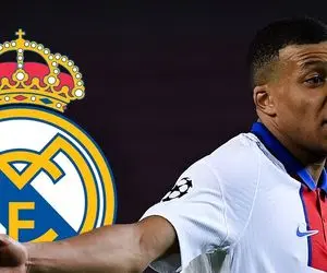 ستاره‌ای که برای عشقش یک سال بیشتر صبر می‌کند