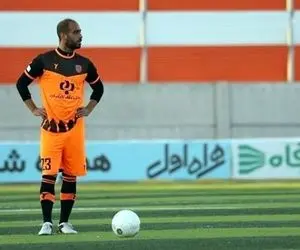 مهره کلیدی ذوب آهن در تیمش ماندنی شد