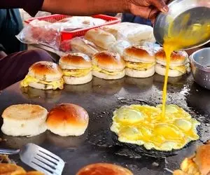 غذای خیابانی؛ ببینید این ساندویچ جذاب و املت کنار جاده ای که سر و دست می شکونن واسش