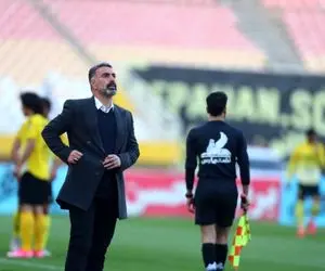 فکری:بازی را باختیم و سؤالات کارشناسانه شروع شد