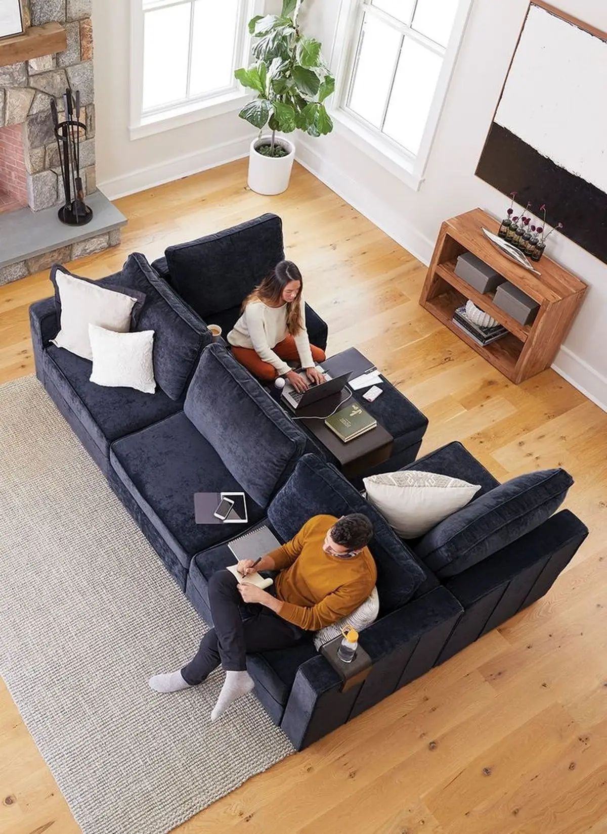 قوانین زیر پا گذاشته دکوراسیون