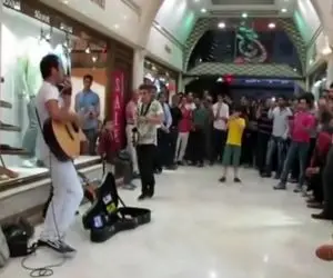 آواز خیابانی؛ ببینید این بند چطور با خارجی خوندنشون این همه آدمو دبه وجد آوردن ایولا