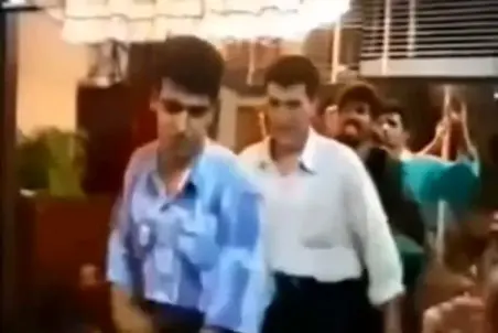 آواز شادونه؛ دلیل پیر نشدن دهه شصتیا اینه که تو بچگی و مجالس اینجور رقص و دهلی بوده