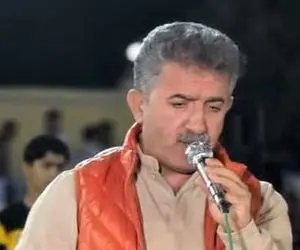 آواز محلی؛ منوچهر زنگنه 21 سال پیش با آهنگ سارا پرچم لرها رو برد بالا