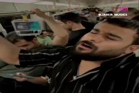 آواز اصیل؛ پسر تو مترو یه مرد بود خوند لیاقتش خوندن تو برج میلاده مسافرا خشکشون زده