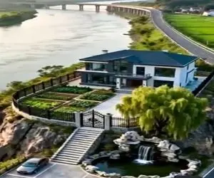 معماری خلاقانه؛ کدخدای روستا با ساختن عمارت شاهانه لب رودخونه باعث حسرت مردم شد