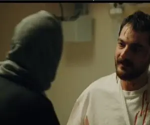 سکانس خندان / تماس شبنم مقدمی به پسرش پشت فرمون دستش رو هدر داد