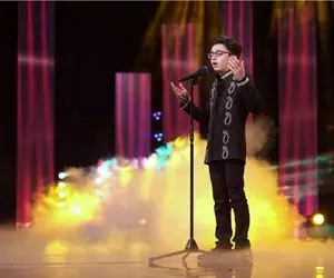 آواز احساسی/ پارسا خائف با این سن کمش با خوندن آهنگ سخت ترکی غوغا کرد