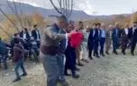 آواز محلی؛ پیرمردهای کورد تو کوه دست به دست هم په رقص با اقتداری میرن