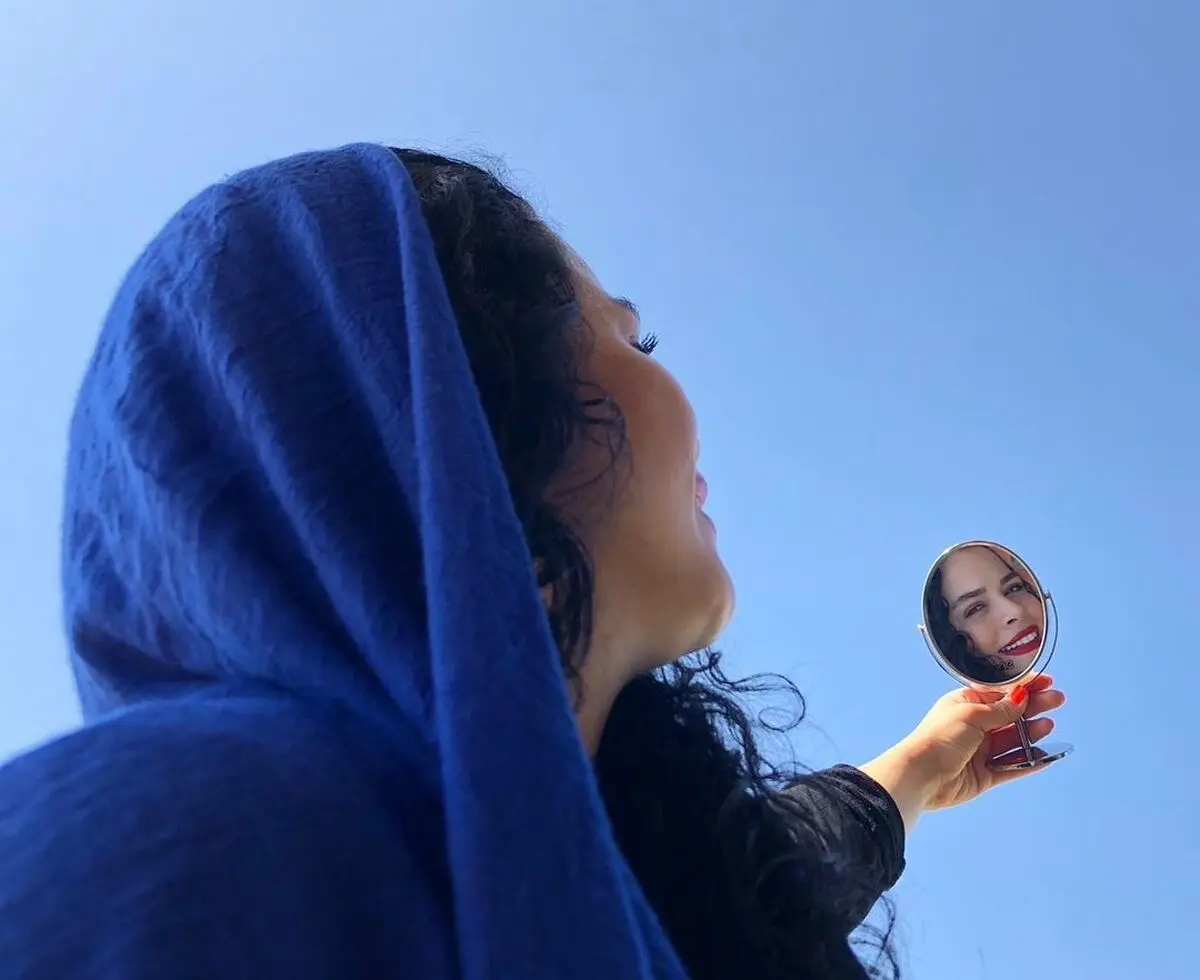 ملیکا شریفی نیا