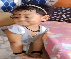 آواز شادانه؛ دختربچه انقد خفن هندی میرقصه که باورت نمیشه بچه آدمیزاده انگار عروسکه