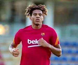 مذاکره لاتزیو با بارسا