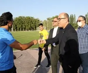 (عکس) پیامی که فرهاد مجیدی را غافلگیر کرد!