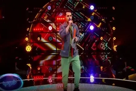 آواز شاد؛ پسر جوریه که حتی تو مخیله کسی نمیگنجید اینقد صداش خوب باشه هی میگن مگه میشه