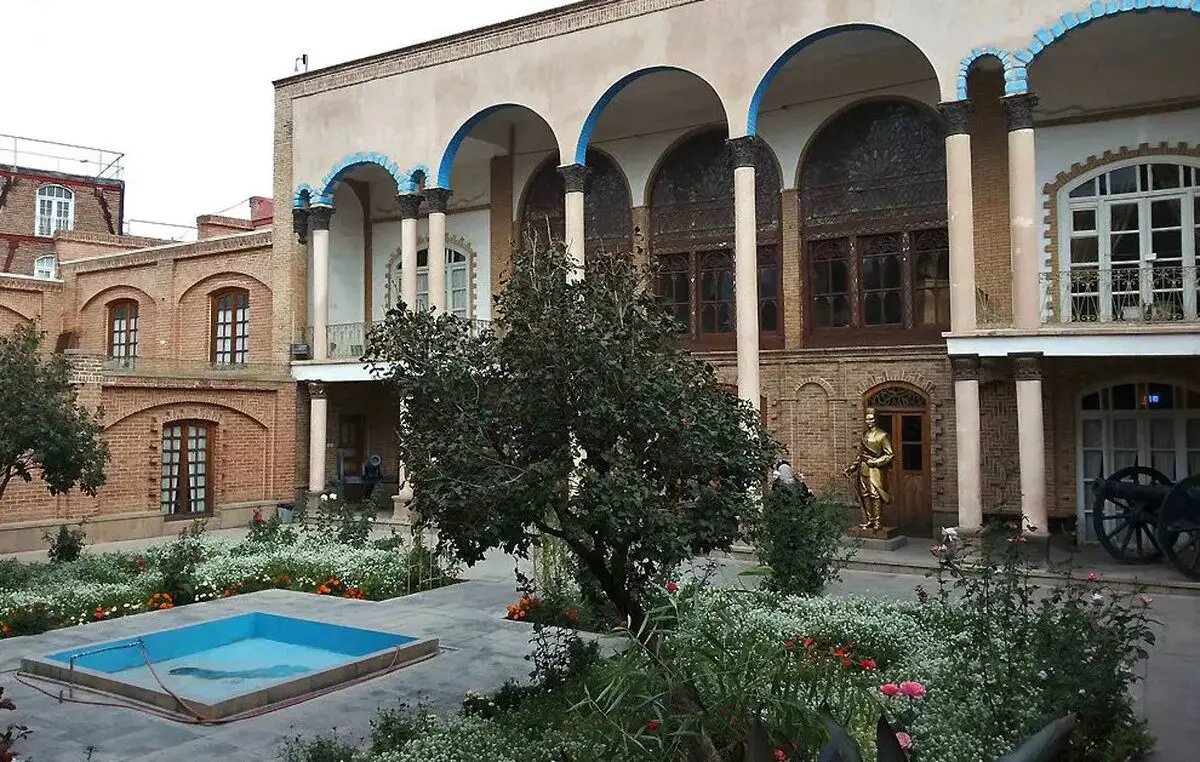 خانه مشروطه