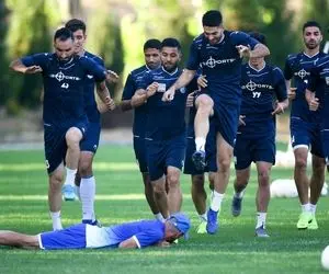 فرهاد مجیدی عکسبرداری از تمرینات استقلال را ممنوع کرد!