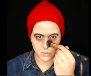 گریم جنجالی دختری که خودش را شبیه علی انصاریان کرد + فیلم