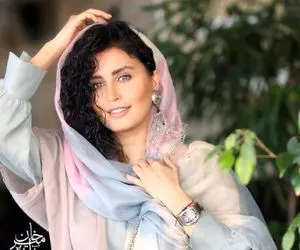 تبریک لاتی الناز شاکردوست به پرویز پرستویی!