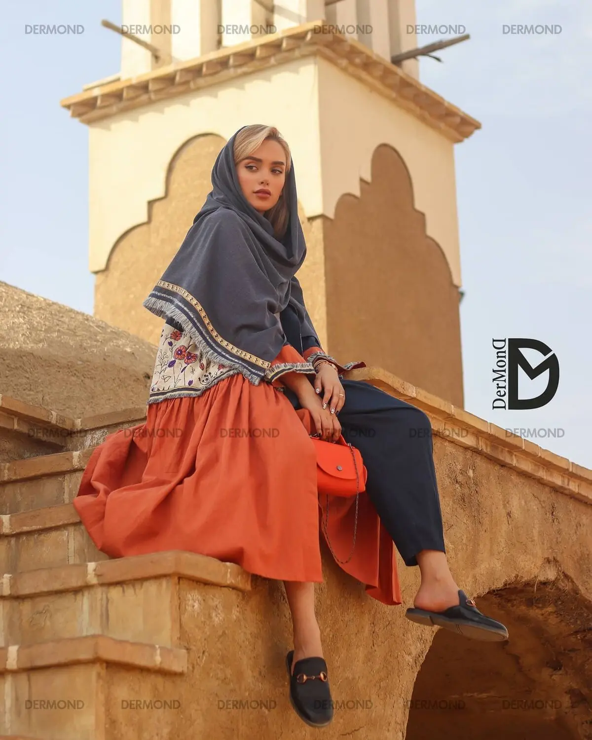 مانتو طوسی رو چطور ست کنیم؟