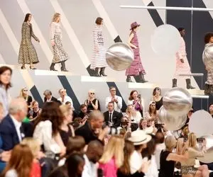 نمایش مد و فشن 2022 در پاریس؛ هنجارشکنی های عجیب غریب به دست طراحان مطرح دنیا!