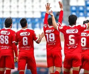 روز و ساعت بازی فوتبال پرسپولیس - چادرملو در سه جانبه کسب سهمیه
