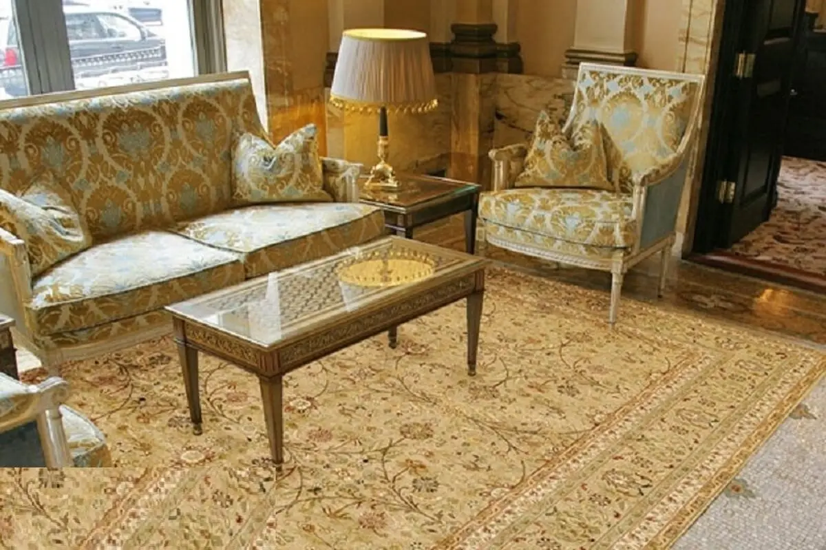 ست کردن فرش طلاکوب